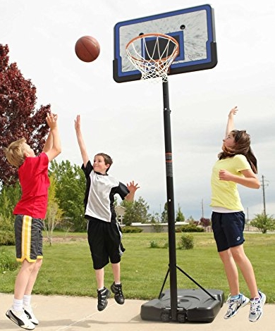 Best Kids Basketball Hoops Review - Game Basketballs